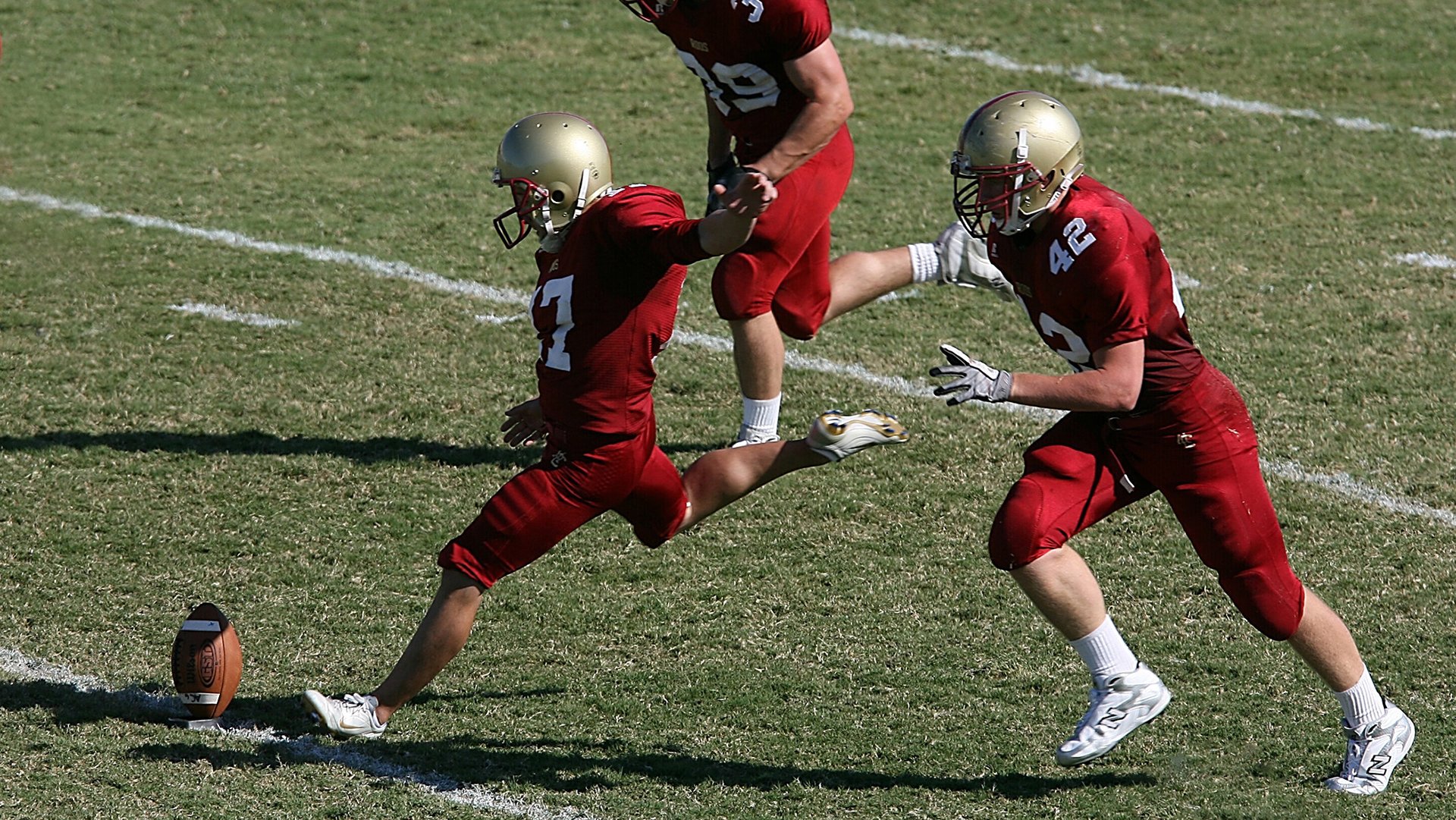 体育新闻中心通报国家体育图书馆资源向社会开放,国家体育馆有限责任公司